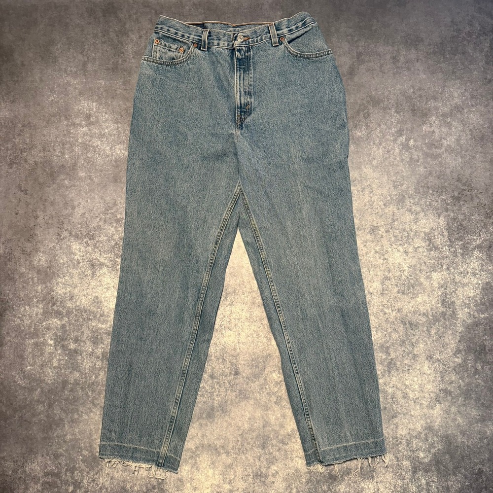 VTG Levis 550 High Waisted Jeans Women 12 30x30 Light Wash Tapered USA Made Fray